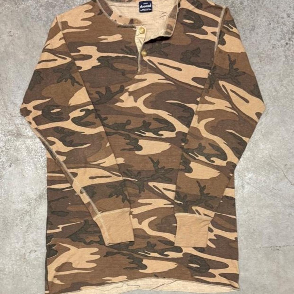 Duofold Men's Camo Thermal Henley Longsleeve shirt Sz Large